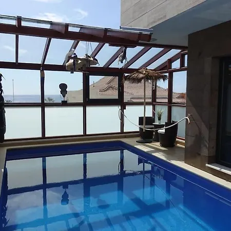 Tatil Evi Designer Haus Mit Beheiztem Pool *