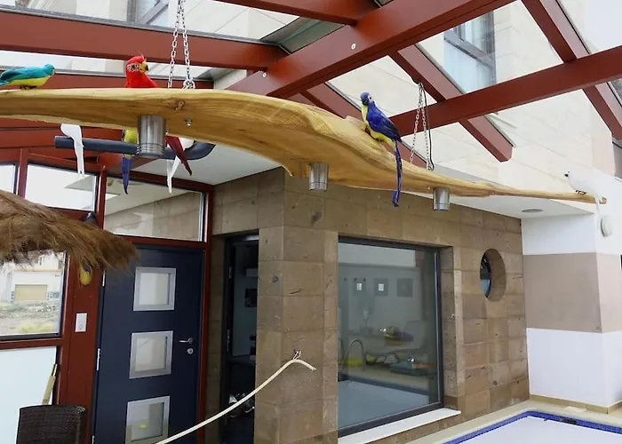 Designer Haus Mit Beheiztem Pool *