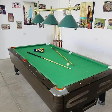 Designer Haus Mit Beheiztem Pool Дом отдыха *