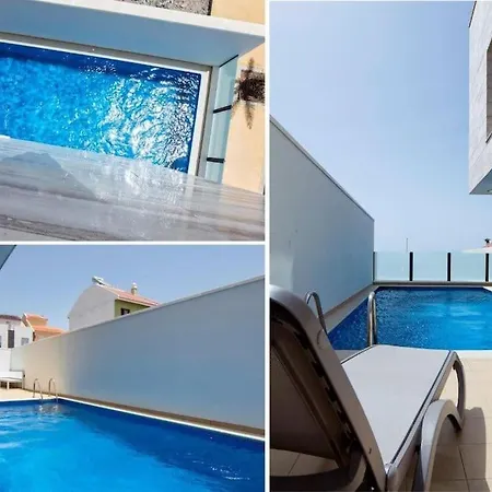 Designer Haus Mit Beheiztem Pool